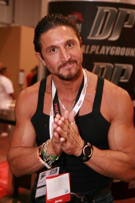 Tommy Gunn 